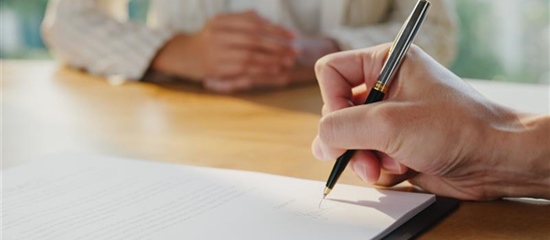 9 Lessons from Negotiating an Order for 50,000 Books